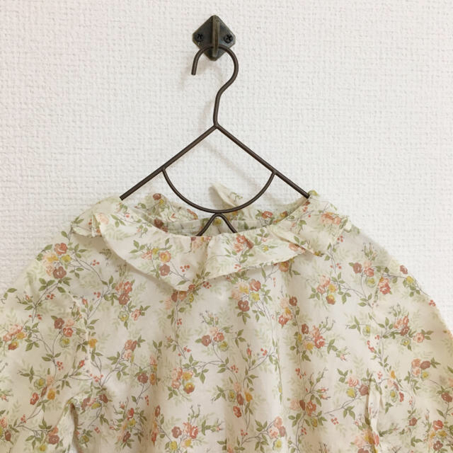 Bonpoint(ボンポワン)の美品 bonpoint ボンポワン  リバティ ブラウス キッズ/ベビー/マタニティのベビー服(~85cm)(その他)の商品写真