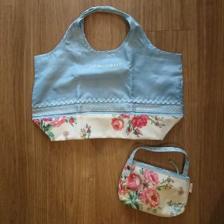 ローラアシュレイ(LAURA ASHLEY)のローラアシュレイ エコバッグ ケース付き(エコバッグ)