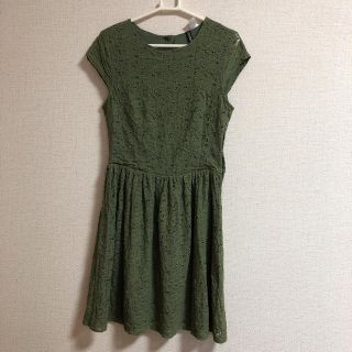 エイチアンドエム(H&M)のワンピース(ミニワンピース)