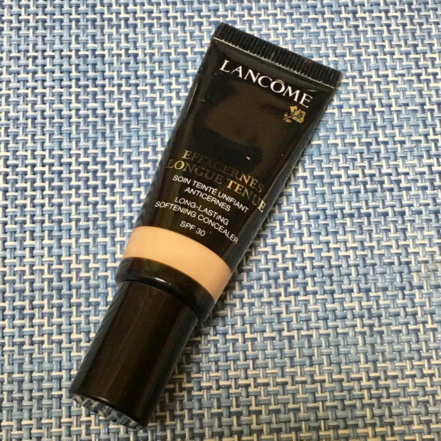 LANCOME(ランコム)の[がたんこ様専用]コンシーラー  エファセルン  ロング トュニュ  01  コスメ/美容のベースメイク/化粧品(コンシーラー)の商品写真