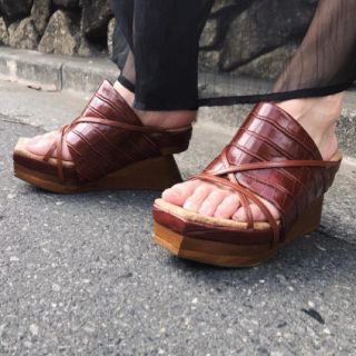 アメリヴィンテージ(Ameri VINTAGE)のMEDI WOOD WEDGE SOLE SANDAL(サンダル)