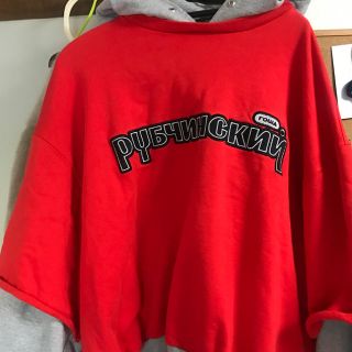 コムデギャルソン(COMME des GARCONS)の定価以下 gosha rubchinskiy パーカー Mサイズ 赤(パーカー)