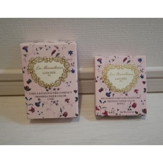 レメルヴェイユーズラデュレ(Les Merveilleuses LADUREE)のLADUREE コンパクト付チークセット（新品）(チーク)