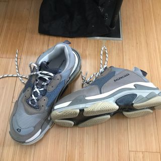 バレンシアガ(Balenciaga)のバレンシアガ トリプルＳ サイズ43グレー(スニーカー)