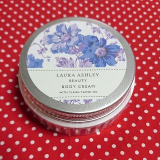 ローラアシュレイ(LAURA ASHLEY)の新品未開封♥️ローラアシュレイ♥️ボディクリーム ピオニーブロッサム(ボディクリーム)