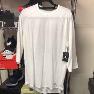 ナイキ(NIKE)のジョーダン メンズ 七分袖 Tシャツ 新品 Sサイズ(Tシャツ/カットソー(七分/長袖))