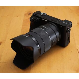 ソニー(SONY)のα6500 高倍率ズームレンズキット ILCE-6500M(ミラーレス一眼)