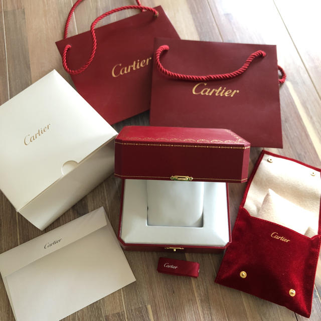 Cartier(カルティエ)のカルティエ 時計 ケース インテリア/住まい/日用品のインテリア小物(小物入れ)の商品写真