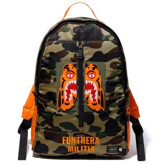 アベイシングエイプ(A BATHING APE)の定価限定 APE X PORTER 1ST CAMO TIGER DAYPACK(バッグパック/リュック)