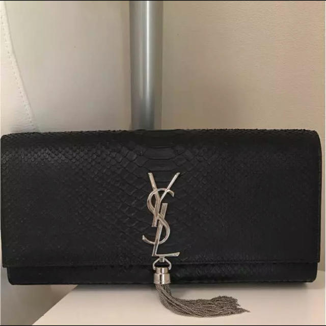 Saint Laurent(サンローラン)のイブサンローラン     専用ページです！ レディースのバッグ(クラッチバッグ)の商品写真