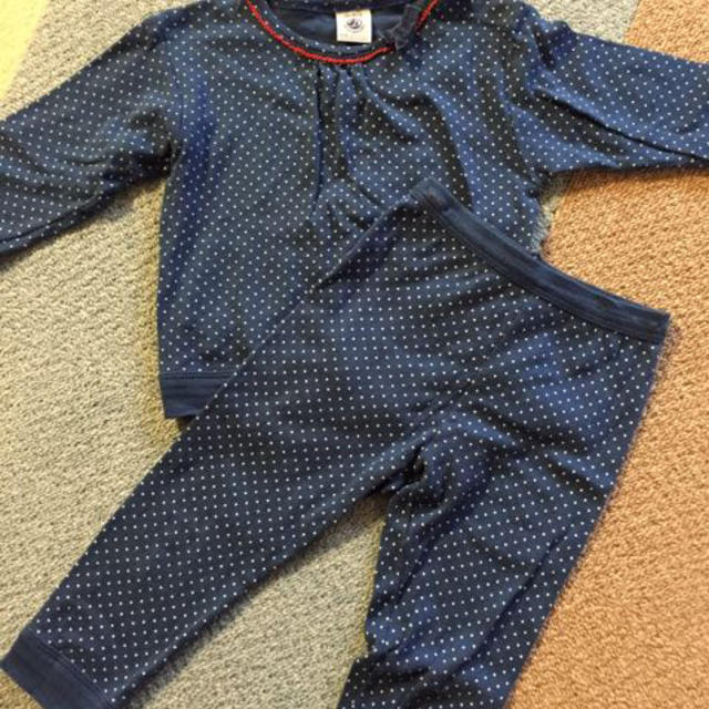 PETIT BATEAU(プチバトー)のプチバトー♡パジャマ18M キッズ/ベビー/マタニティのキッズ/ベビー/マタニティ その他(その他)の商品写真