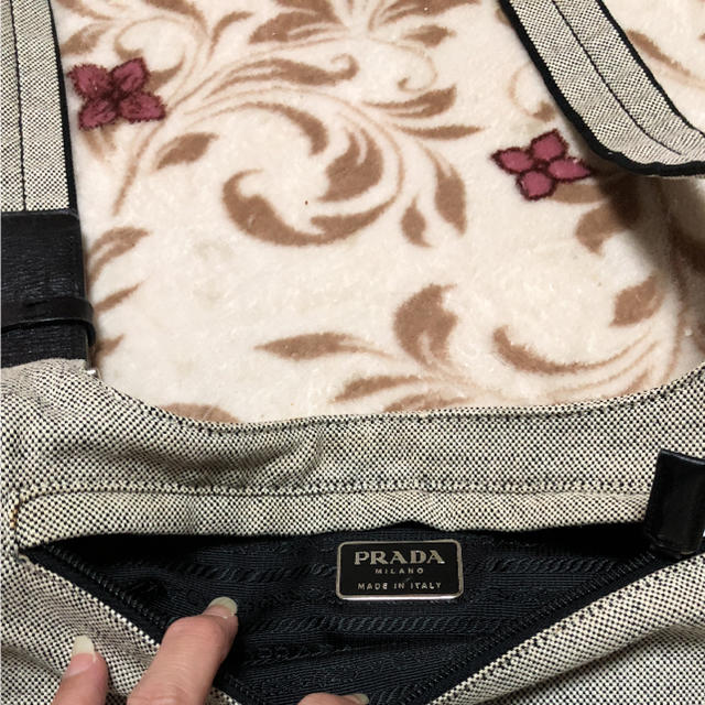 PRADA(プラダ)のマキ様  専用 レディースのバッグ(ショルダーバッグ)の商品写真