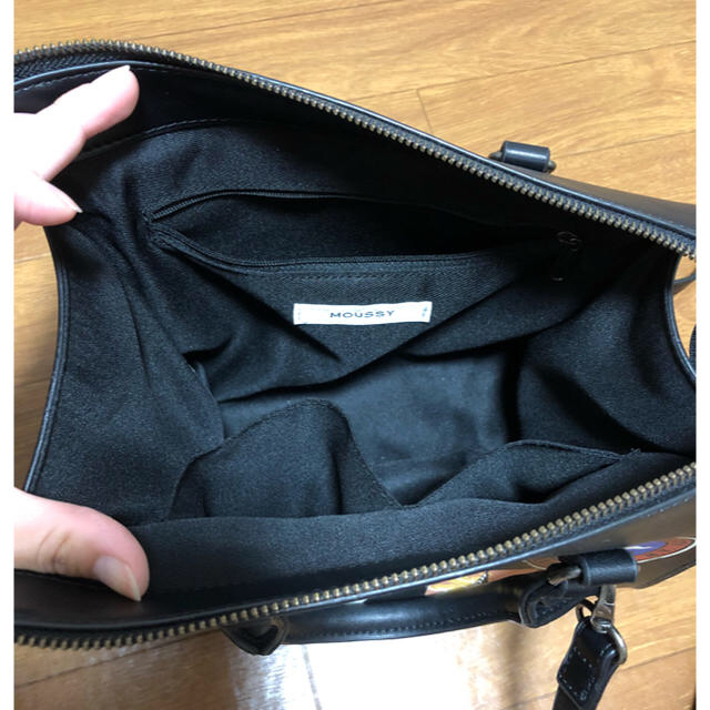 moussy(マウジー)のりりー様専用 MOUSSY ワッペンプリントボストンBAG レディースのバッグ(ボストンバッグ)の商品写真