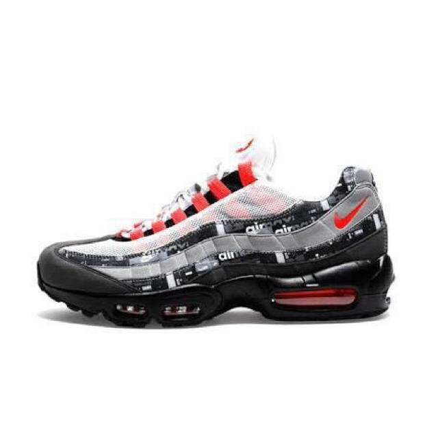 NIKE(ナイキ)のNIKE AIR MAX 95 PRINT メンズの靴/シューズ(スニーカー)の商品写真