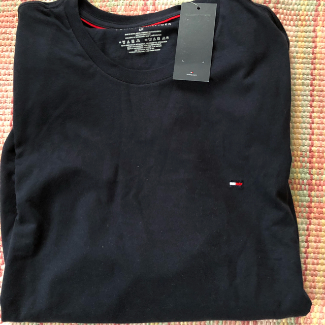 TOMMY HILFIGER(トミーヒルフィガー)のTOMY  長袖Ｔシャツ ネイビー メンズのトップス(Tシャツ/カットソー(半袖/袖なし))の商品写真