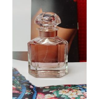 ゲラン(GUERLAIN)のゲラン香水　Guerlain　EDP SP 30ml　数回使用　ロウソク付き(香水(女性用))