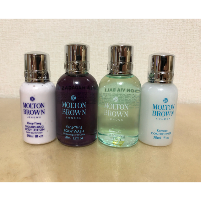 MOLTON BROWN(モルトンブラウン)のMOLTON BROWN LONDON トラベルセット コスメ/美容のボディケア(ボディローション/ミルク)の商品写真