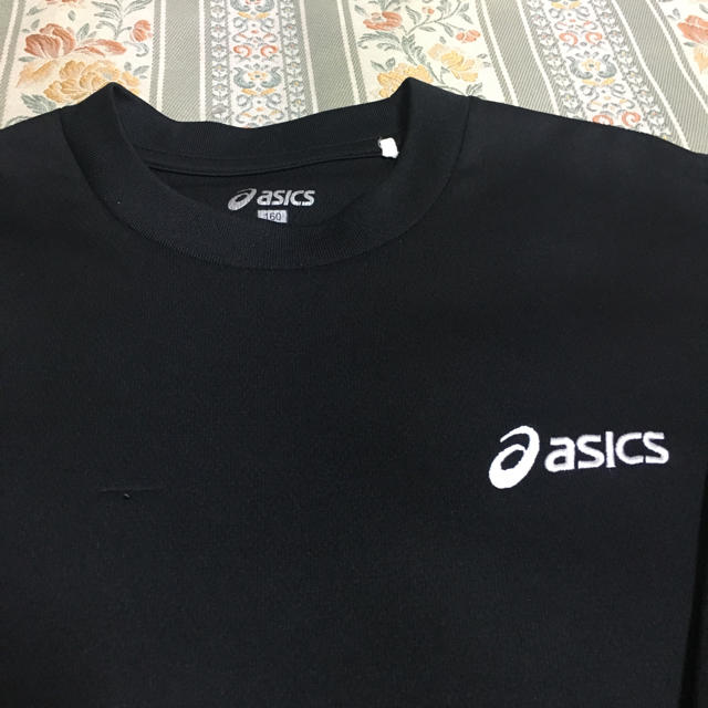 asics(アシックス)の☆asics☆ Tシャツ 長袖 160 キッズ/ベビー/マタニティのキッズ服男の子用(90cm~)(Tシャツ/カットソー)の商品写真