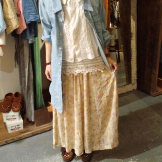 ダブルクローゼット(w closet)のwcloset花柄ワイドパンツ❤黄色(ロングスカート)