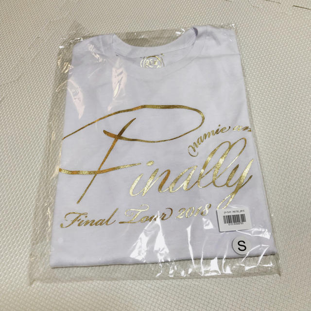 安室奈美恵 finally ツアーTシャツ