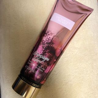 ヴィクトリアズシークレット(Victoria's Secret)のヴィクシーフレグランスローション(ボディローション/ミルク)