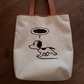 スヌーピー(SNOOPY)の専用スヌーピーミュージアム刺繍キャンバストート(トートバッグ)