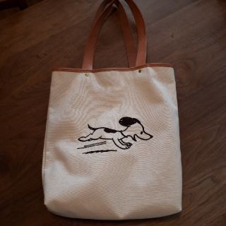 Snoopy 専用スヌーピーミュージアム刺繍キャンバストートの通販 By タピオカ Shop スヌーピーならラクマ