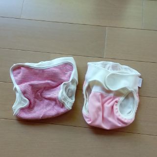 美品　東京エンゼル　布オムツカバー　女の子　新生児～70cm(布おむつ)