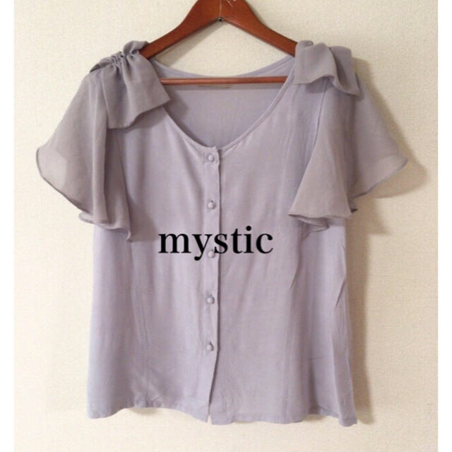 mystic(ミスティック)のmystic✨フリル袖 ブラウス レディースのトップス(シャツ/ブラウス(半袖/袖なし))の商品写真