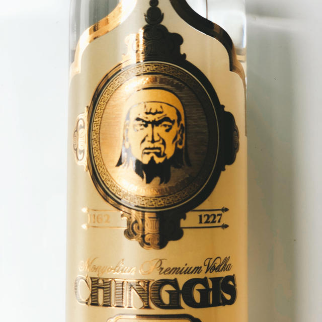 チンギス ゴールド ウォッカ 『CHINGGIS GOLD』の通販 by チンギス ゴールド ウォッカ 『CHINGGIS GOLD』の通販 by