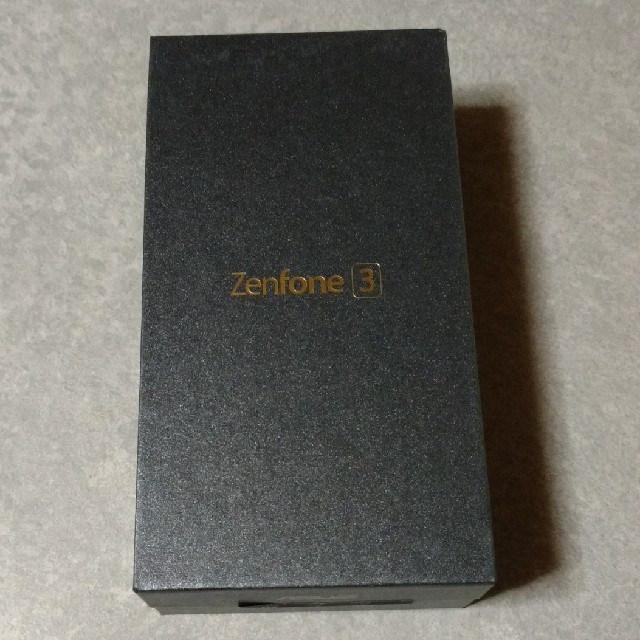 新品 ASUS Zenfone 3 ゴールド ZE520KL