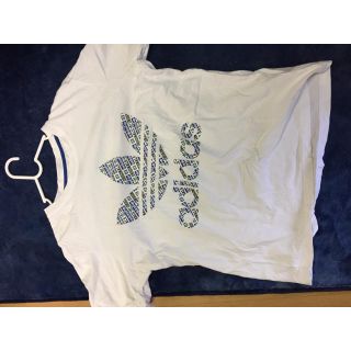 アディダス(adidas)のアディダス Tシャツ(Tシャツ/カットソー(半袖/袖なし))