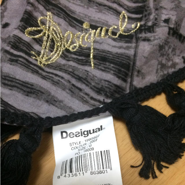 DESIGUAL(デシグアル)のDESIGUAL  ストール レディースのファッション小物(バンダナ/スカーフ)の商品写真
