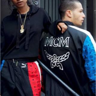 MCM(ナイロンジャケット)のフリマアイテム一覧 MCM(ナイロンジャケット)のフリマアイテム一覧