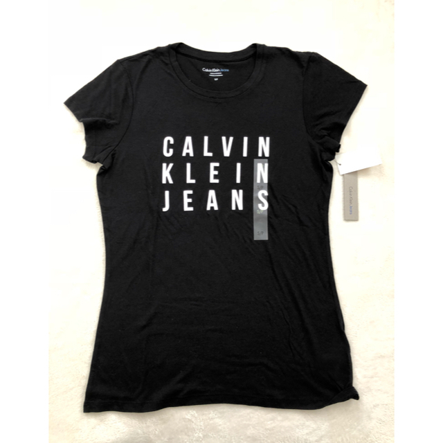 Calvin Klein(カルバンクライン)のカルバンクライン Tシャツ  レディースのトップス(Tシャツ(半袖/袖なし))の商品写真