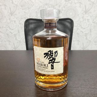 サントリー(サントリー)の響17年700ml 新品 マイレージつき(ウイスキー)