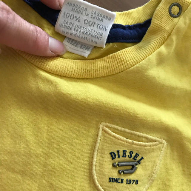 DIESEL(ディーゼル)のDIESEL kids babyＴシャツ キッズ/ベビー/マタニティのベビー服(~85cm)(Ｔシャツ)の商品写真