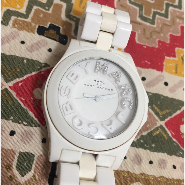 カテゴリ MARC BY MARC JACOBS - MARC BY MARCJACOBS♡時計白の通販 by