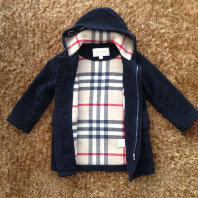 BURBERRY(バーバリー)のBURBERRY ダッフルコート キッズ/ベビー/マタニティのキッズ服男の子用(90cm~)(その他)の商品写真