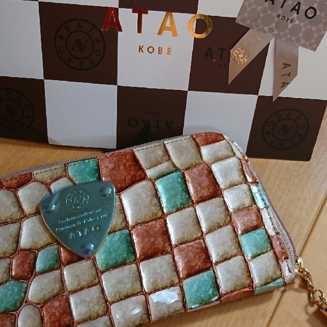 ATAO サニーデーバッグ&フェラガモ財布☆美品☆