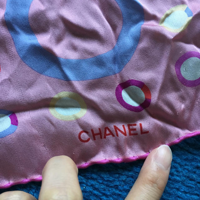 CHANEL(シャネル)のCHANELのスカーフ レディースのファッション小物(バンダナ/スカーフ)の商品写真