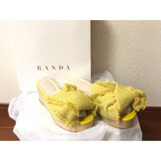 ランダ(RANDA)のRANDA♡リボンフリンジサンダル・新品・未使用(サンダル)