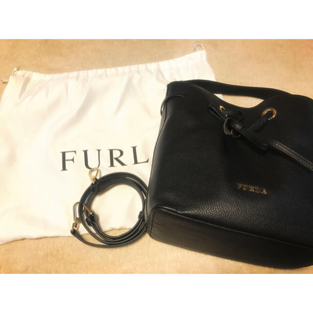 FURLA バッグ