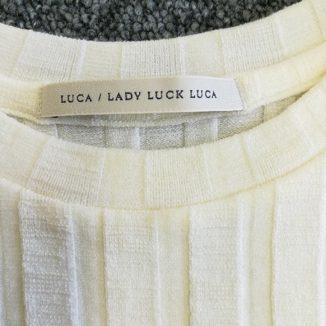 LUCA(ルカ)の【りんご様専用】LADY LUCK LUCAのリブノースリーブ レディースのトップス(カットソー(半袖/袖なし))の商品写真