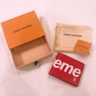 シュプリーム(Supreme)の【新品】supreme×LOUIS VUITTON 二つ折り財布(折り財布)