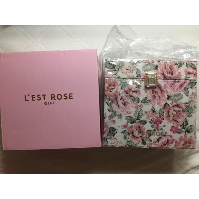 L'est Rose メイクボックス