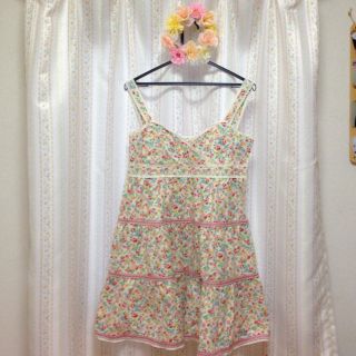 ケイティ 再出品 ♡(ひざ丈ワンピース)
