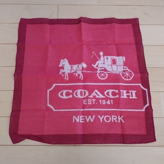 COACH(コーチ)のCOACH☆ピンバッチ☆付録ハンカチ エンタメ/ホビーのアニメグッズ(バッジ/ピンバッジ)の商品写真