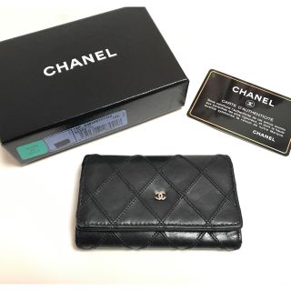 シャネル(CHANEL)のCHANEL シャネル★ココマーク キーケース マトラッセ ブラック 6本(キーケース)