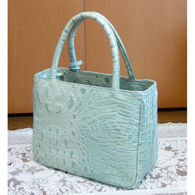 FURLA　フルラ　トートバッグ　パンチング　シルバー　レザー　クロコ型押し